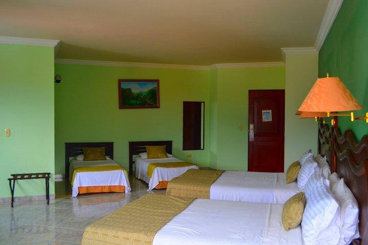 Casa Morales Hotel Internacional Y Centro De Convenciones Ібаге Екстер'єр фото Deluxe Room