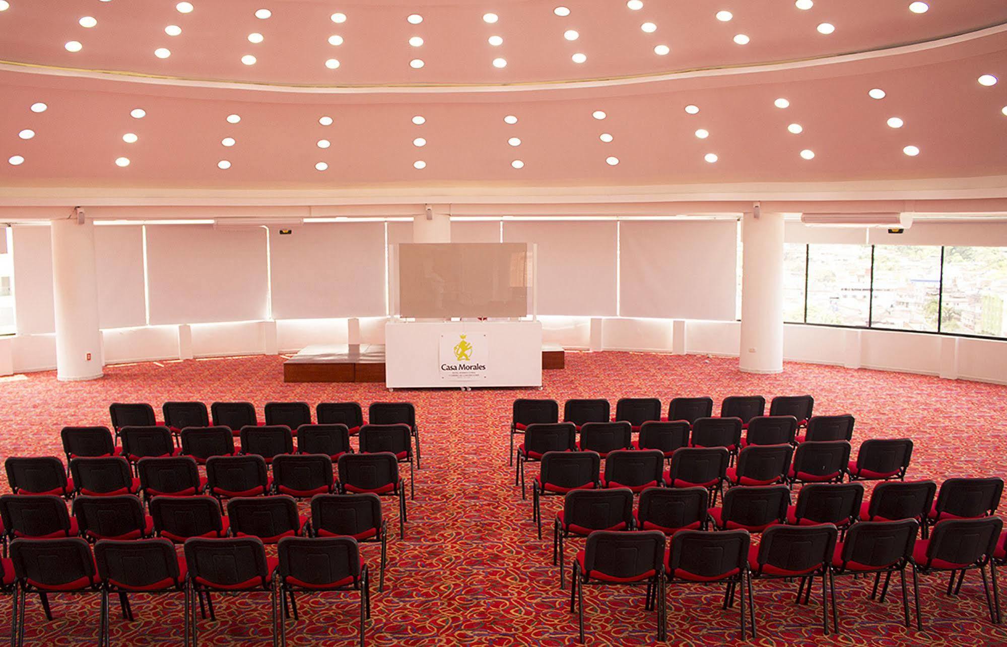 Casa Morales Hotel Internacional Y Centro De Convenciones Ібаге Екстер'єр фото The main conference room